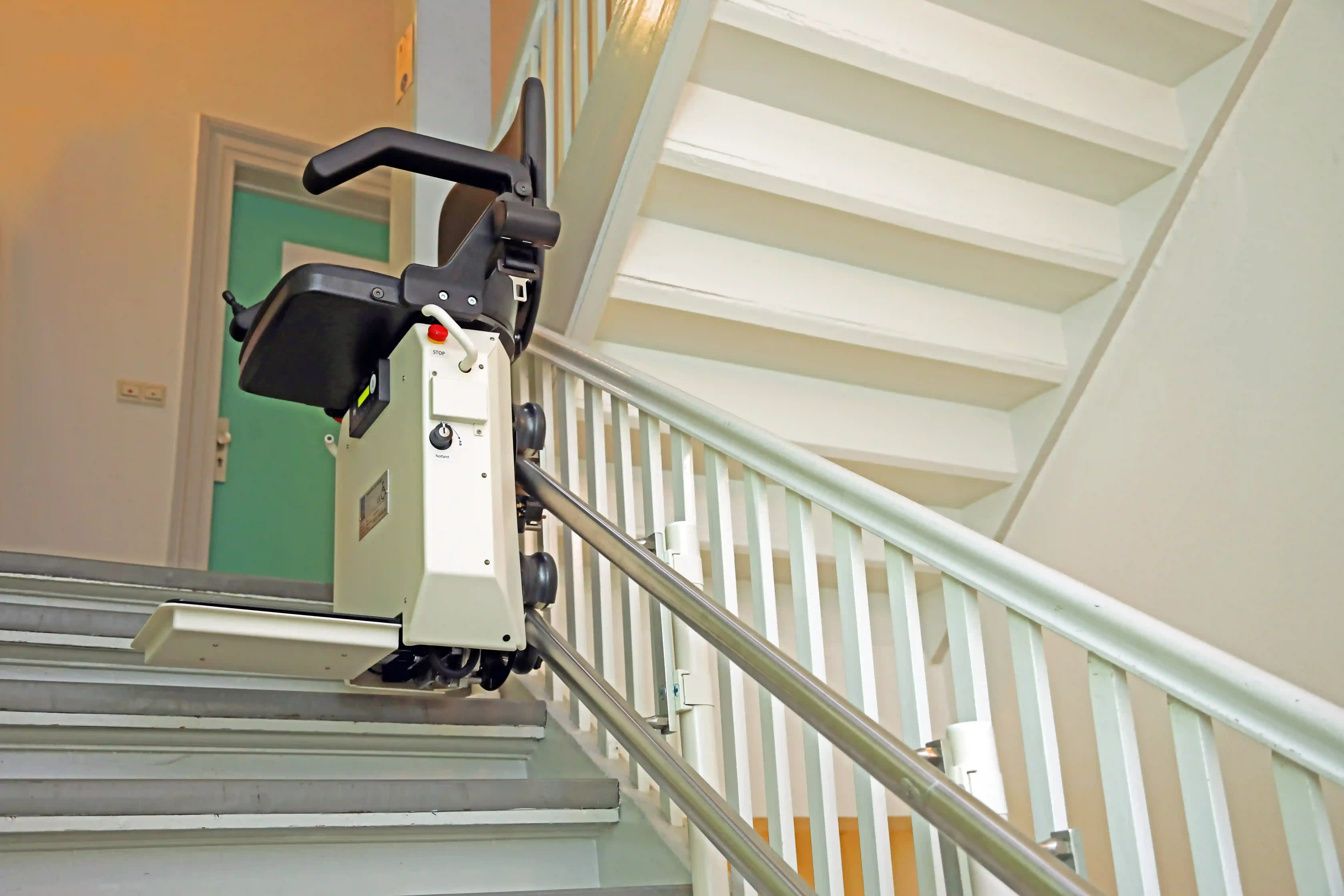 Image monte escalier 4 monte escalier entreprise