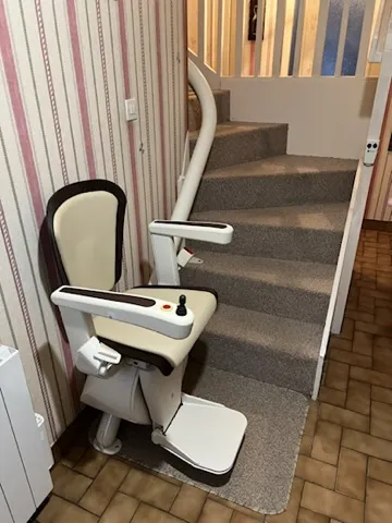 Photo de A+ AUTOMATISME MONTE ESCALIER