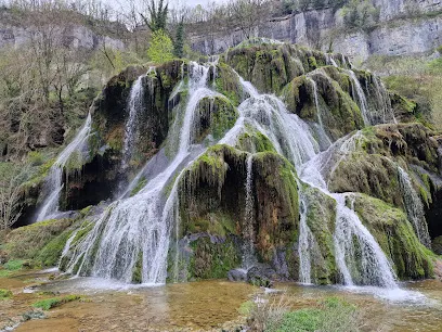 Photo de Escalier de la Cascade de Baume les Messieurs