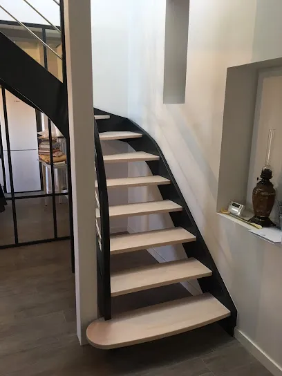 Photo de Les Escaliers Tour du Bois (Angers 49)