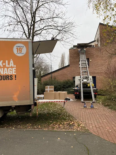 Photo de Location Monte Meubles et Opérateur 7/7