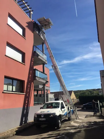 Photo de Location monte meubles - SAT Easylift