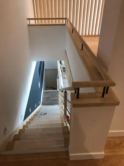 Photo de Ouest Menuiserie Bois Et Associés SARL